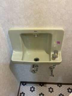 横浜市神奈川区3LDK　トイレ洗面交換後